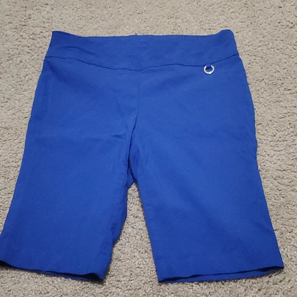 Shorts - Picture 1 of 3